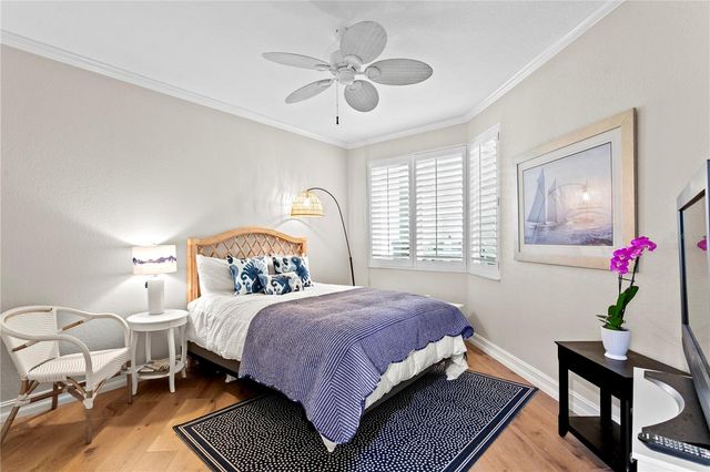 4717 DOLPHIN CAY LANE S 202, St Petersburg, FL 33711