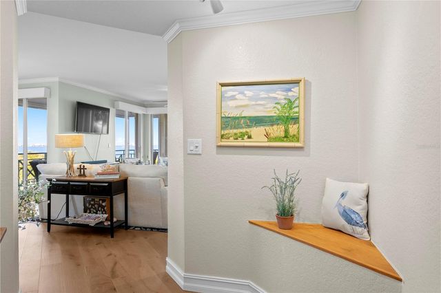 4717 DOLPHIN CAY LANE S 202, St Petersburg, FL 33711