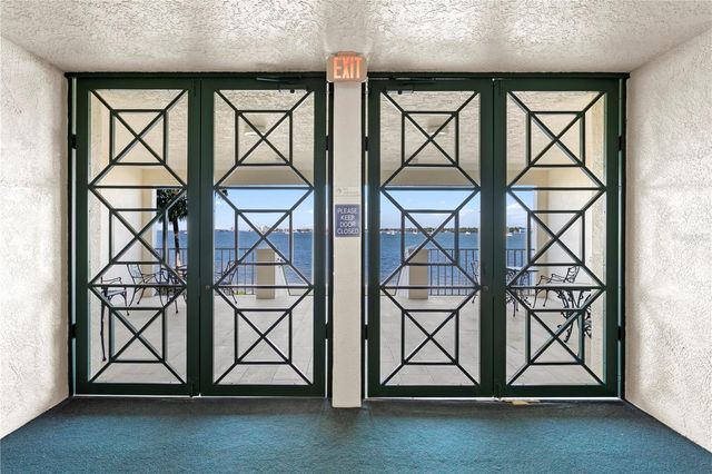 4717 DOLPHIN CAY LANE S 202, St Petersburg, FL 33711