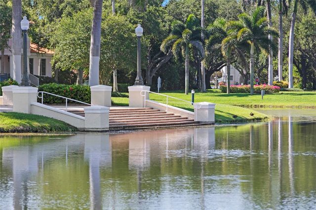 4717 DOLPHIN CAY LANE S 202, St Petersburg, FL 33711