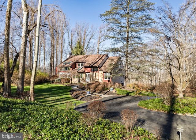 635 HARTS RIDGE RD, Conshohocken, PA 19428