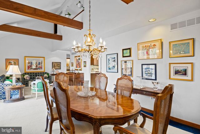 635 HARTS RIDGE RD, Conshohocken, PA 19428