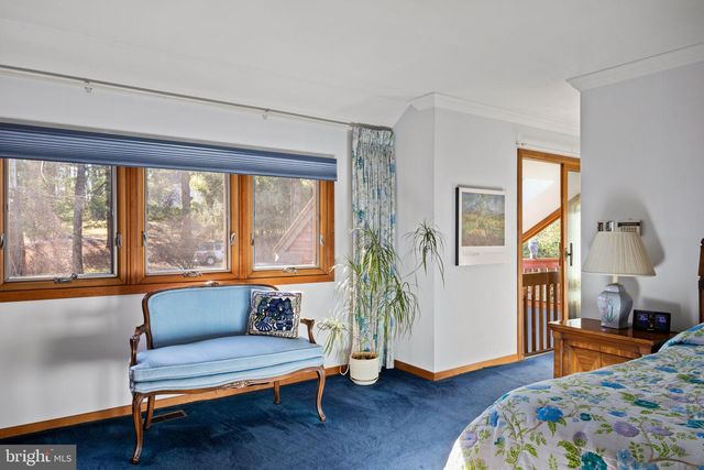 635 HARTS RIDGE RD, Conshohocken, PA 19428