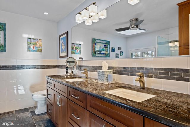 635 HARTS RIDGE RD, Conshohocken, PA 19428