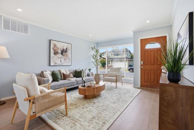 430 Cavanaugh Street, San Mateo, CA 94401