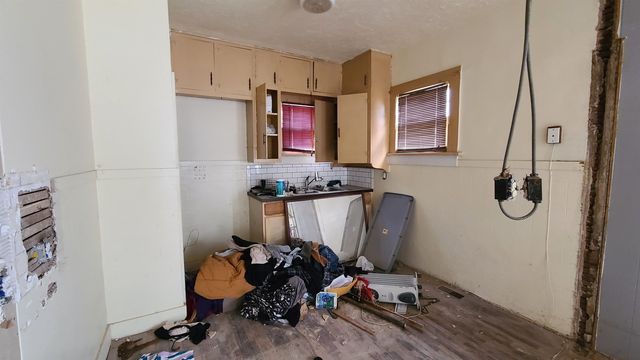 1121 N C St, Wellington, KS 67152