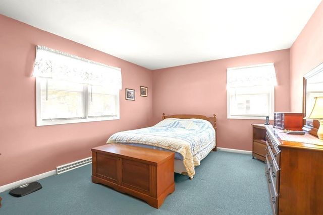 152 Armsby St, New Bedford, MA 02745