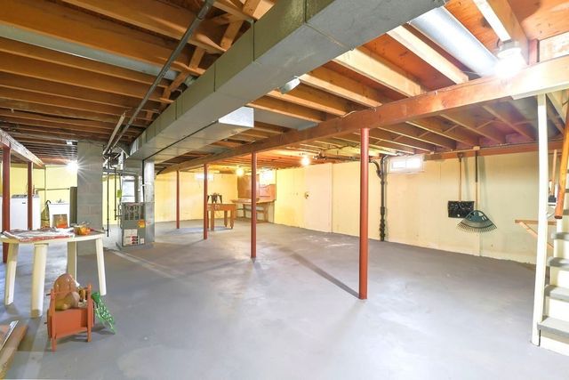 152 Armsby St, New Bedford, MA 02745