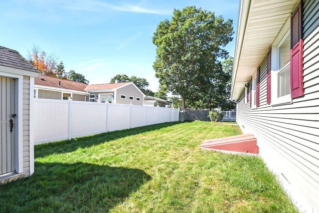 152 Armsby St, New Bedford, MA 02745