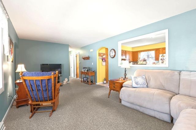 152 Armsby St, New Bedford, MA 02745