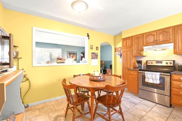 152 Armsby St, New Bedford, MA 02745