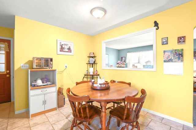 152 Armsby St, New Bedford, MA 02745