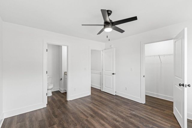 42 Avenue Avenue, Rossville, GA 30741