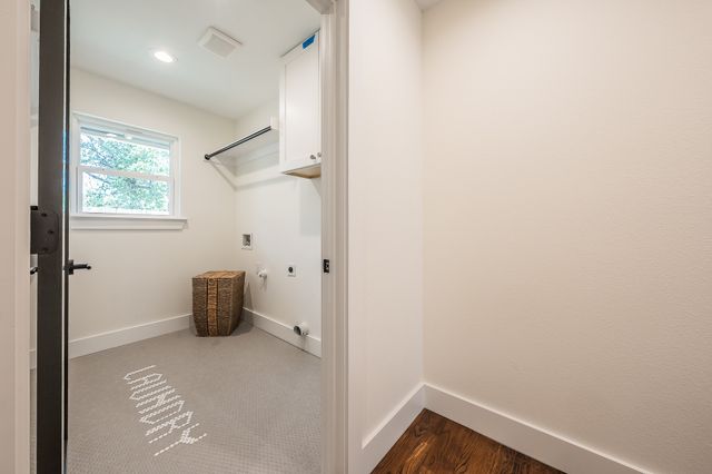 1201 Cedar Hill Avenue, Dallas, TX 75208