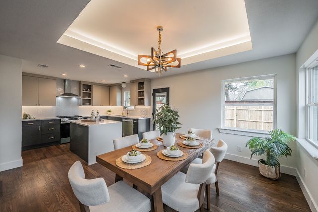 1201 Cedar Hill Avenue, Dallas, TX 75208