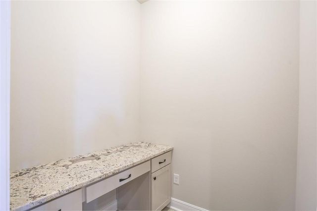 3215 Rosehill Drive, Lake Charles, LA 70607