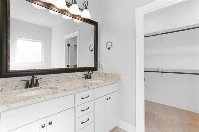 3215 Rosehill Drive, Lake Charles, LA 70607