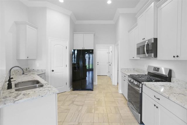 3215 Rosehill Drive, Lake Charles, LA 70607