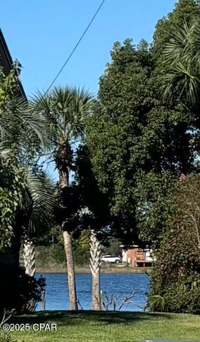 917 Plantation Drive, Panama City, FL 32404