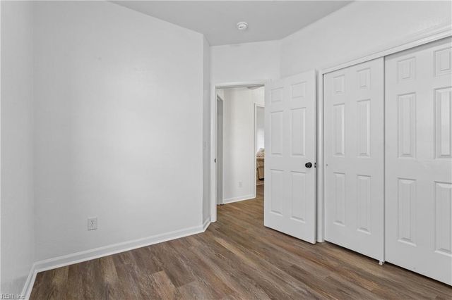15 E Howard ST, Hampton, VA 23663