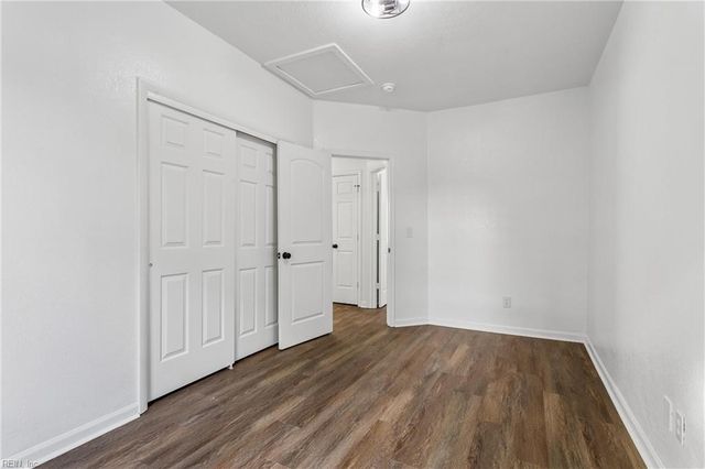 15 E Howard ST, Hampton, VA 23663