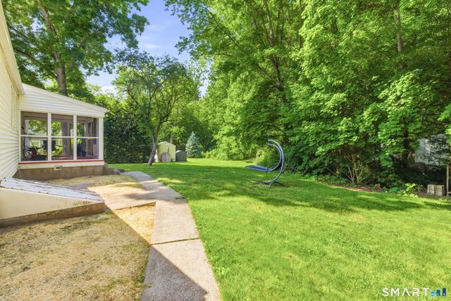 852 Brookside Drive, Orange, CT 06477