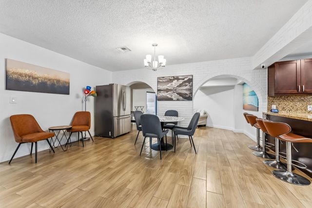 2041 SW 35 Avenue, Fort Lauderdale, FL 33312