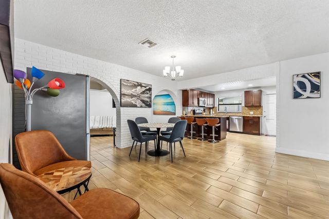 2041 SW 35 Avenue, Fort Lauderdale, FL 33312