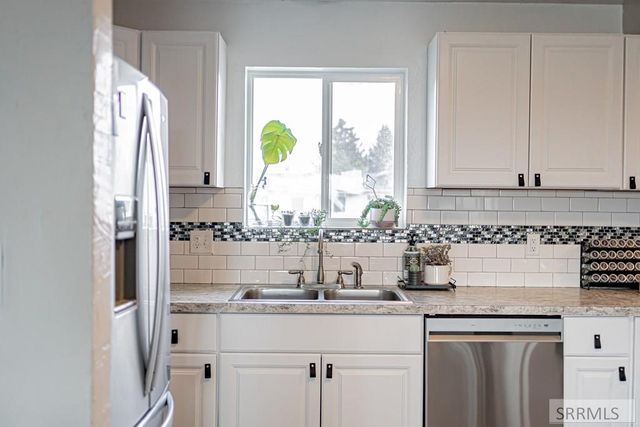 550 N Bellin Road, Idaho Falls, ID 83402