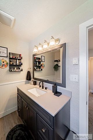 550 N Bellin Road, Idaho Falls, ID 83402