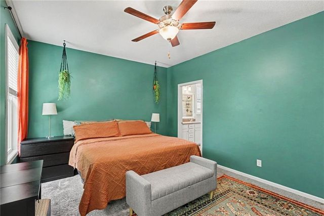 2412 NW Peekaboo Court, Blue Springs, MO 64015