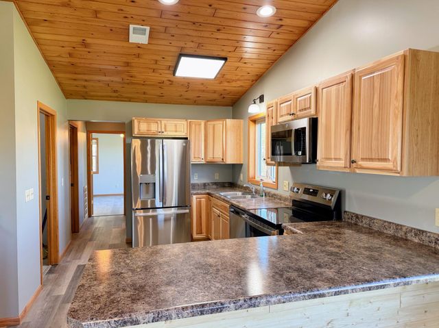 11302 Norway Drive, Laporte, MN 56461