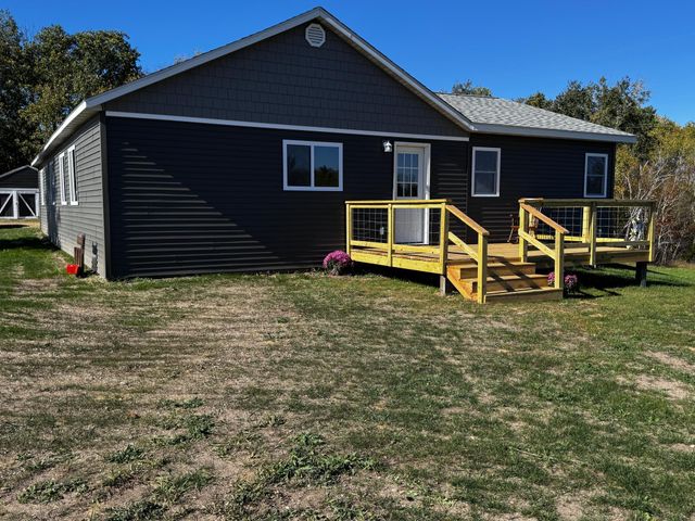 11302 Norway Drive, Laporte, MN 56461