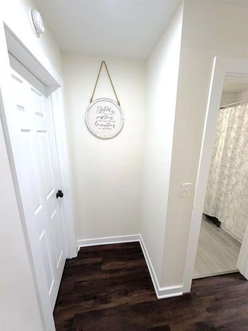 1887 Coleman Avenue, Macon, GA 31201