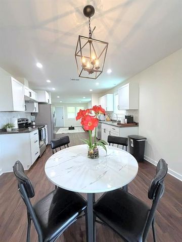 1887 Coleman Avenue, Macon, GA 31201