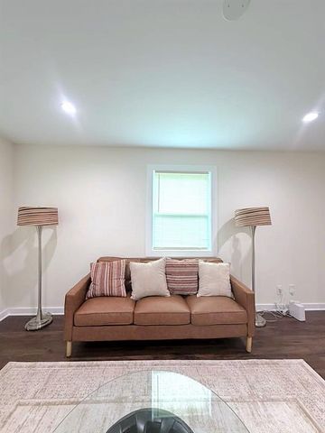 1887 Coleman Avenue, Macon, GA 31201