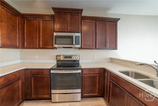 5114 Castleoak Drive, Richmond Hill, GA 31324