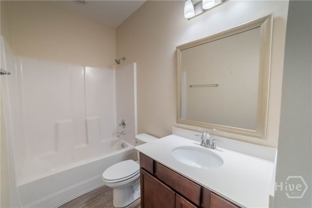 5114 Castleoak Drive, Richmond Hill, GA 31324