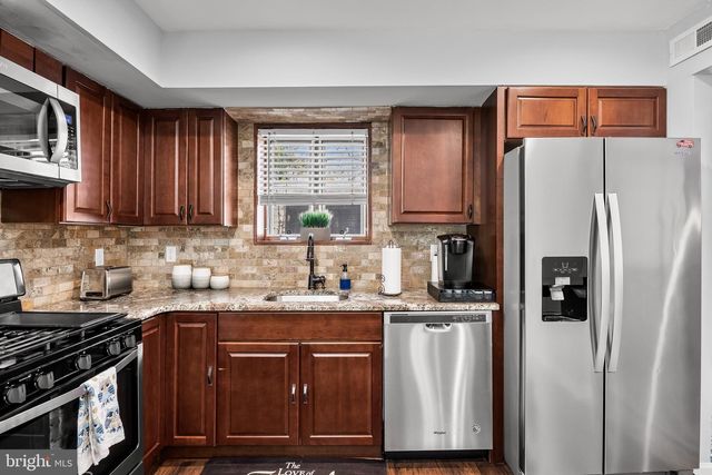 31 BLUE GRASS RD, Clementon, NJ 08021