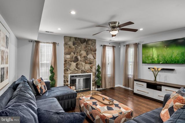 31 BLUE GRASS RD, Clementon, NJ 08021
