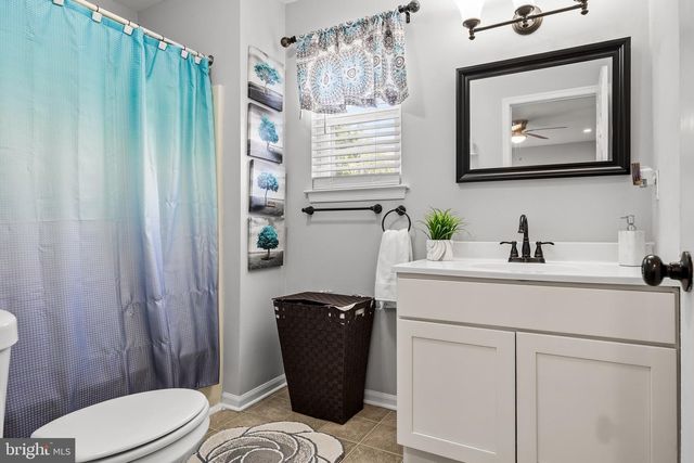 31 BLUE GRASS RD, Clementon, NJ 08021