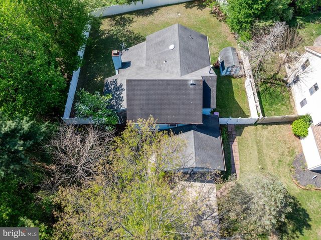 31 BLUE GRASS RD, Clementon, NJ 08021