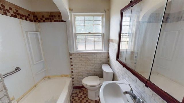 1618 Parker AVE, Portsmouth, VA 23704