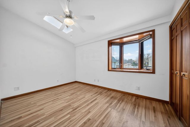 43W951 Fox Hill Court, St. Charles, IL 60175