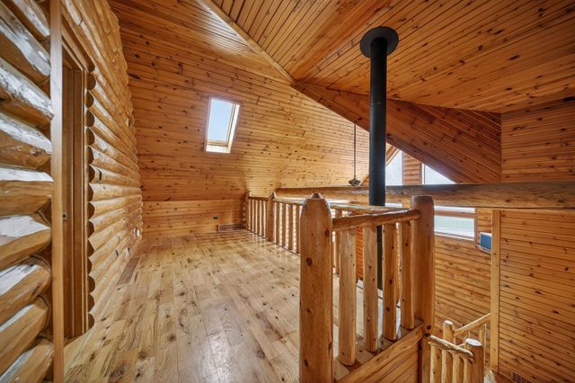 43W951 Fox Hill Court, St. Charles, IL 60175