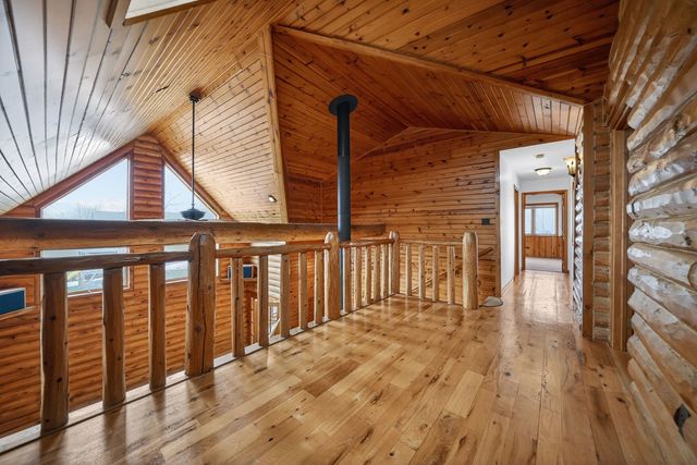 43W951 Fox Hill Court, St. Charles, IL 60175