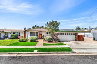 3878 Armstrong St, San Diego, CA 92111