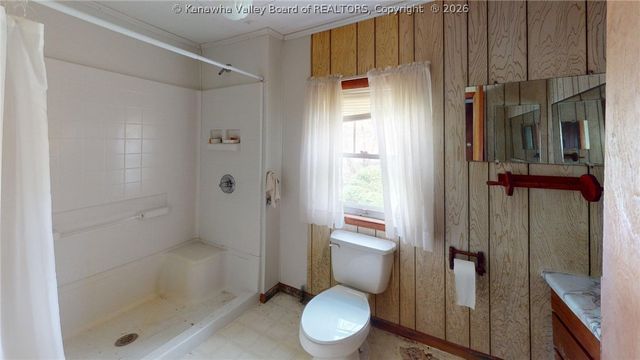 2008 Bear Creek Road, West Hamlin, WV 25571