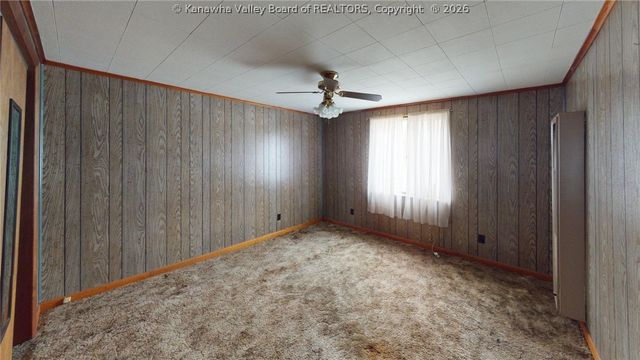 2008 Bear Creek Road, West Hamlin, WV 25571