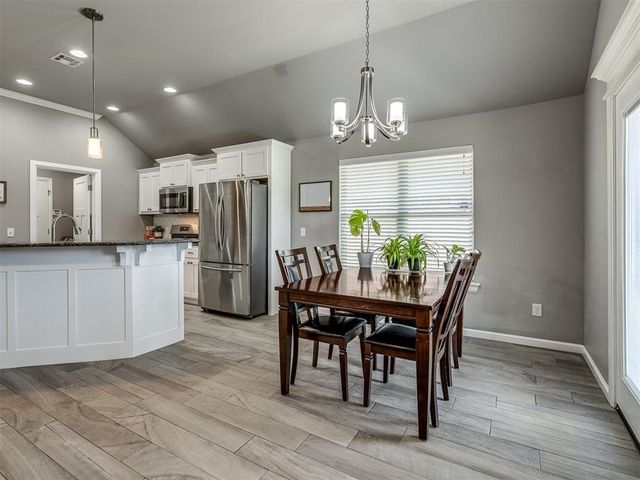 1724 W Blake Way, Mustang, OK 73064